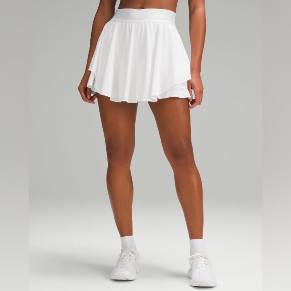 Lululemon white tennis skirt
